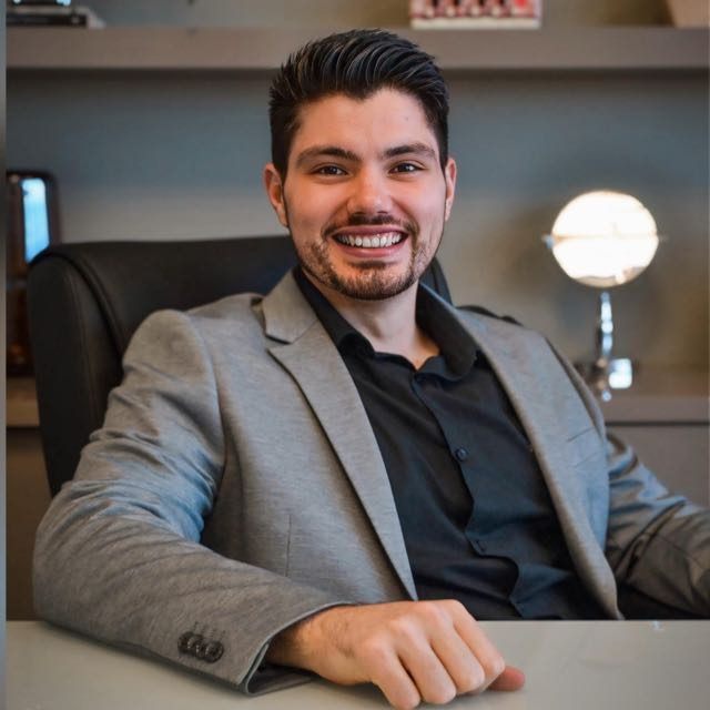 Dr. Leonardo Passarelli